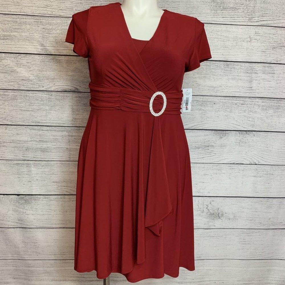 R&M Richards NWT Red Dress 14 Petite